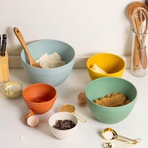 Bamboozle 5-Piece Nesting Bowls - NWT